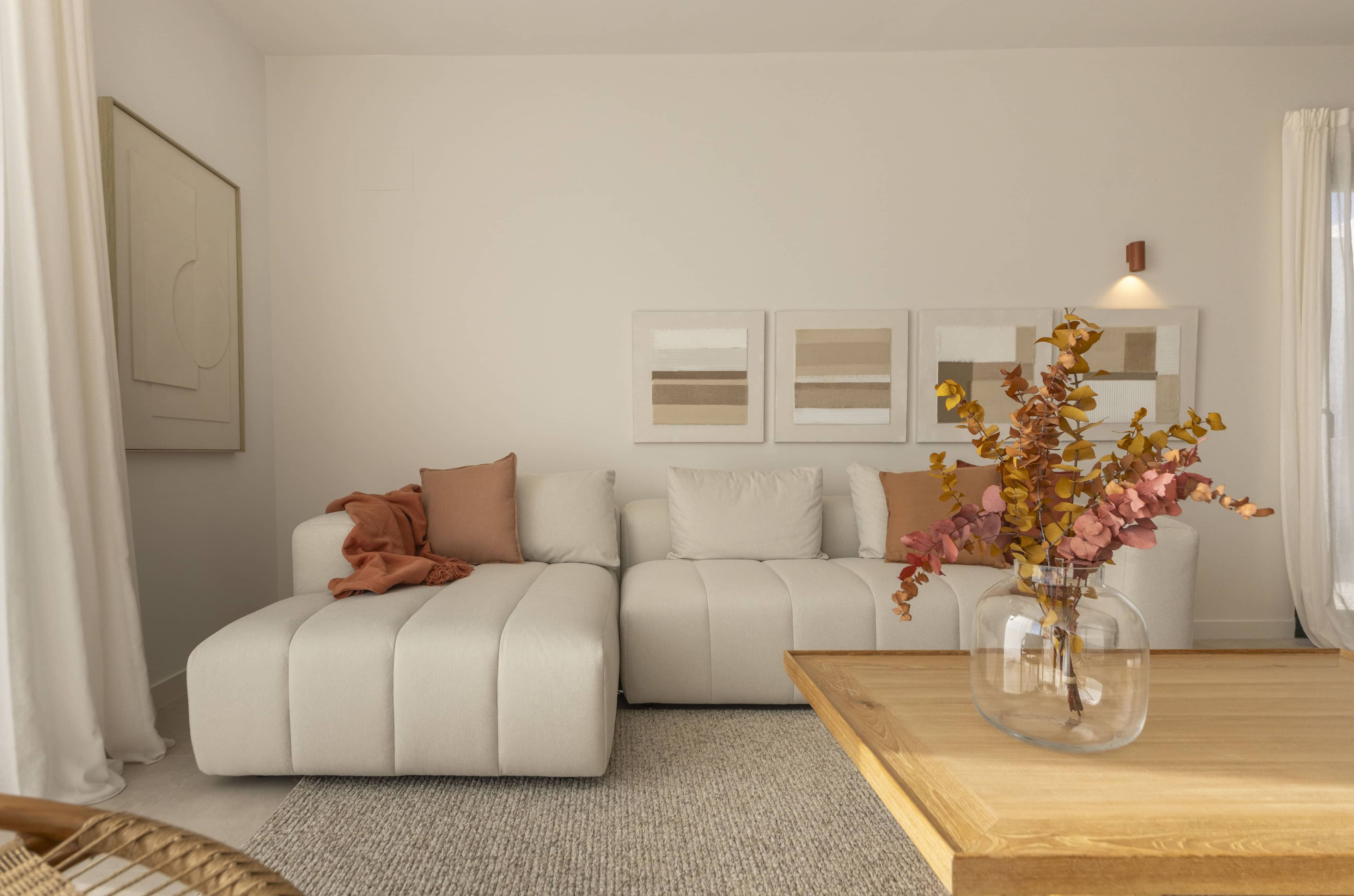 Villa One Level view 13